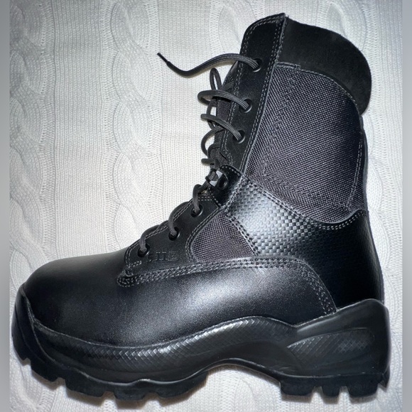 5.11 A.T.A.C® 2.0 8" SIDE ZIP BOOT. NWOT or box. Women’s size 9. - Picture 12 of 16